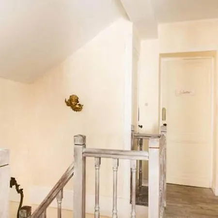 Chateau Beausejour Bed & Breakfast