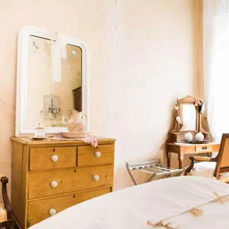 Chateau Beausejour Bed & Breakfast 3*