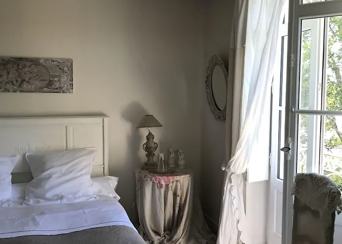 Chateau Beausejour 3*